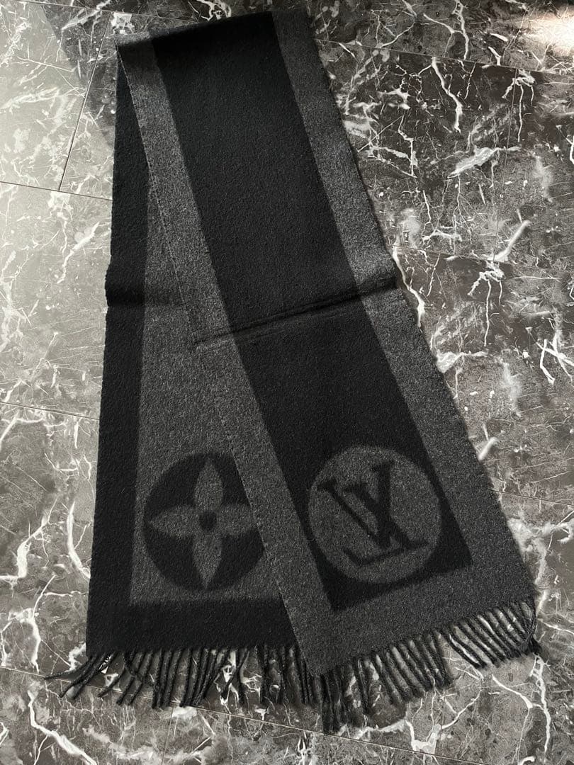 ルイ・ヴィトン　 マフラーM70484　ブラック系ウール×カシミア