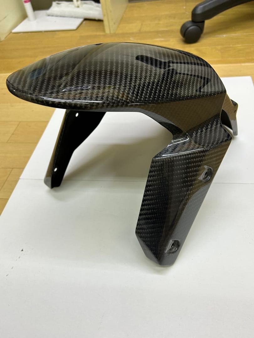 clever wolf 綾織カーボンフェンダー