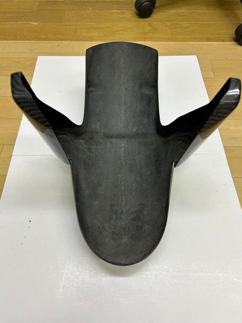 clever wolf 綾織カーボンフェンダー