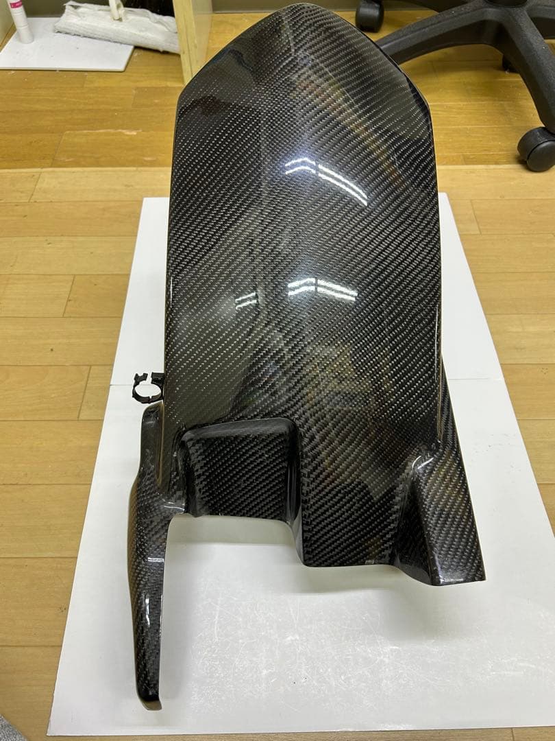 clever wolf 綾織カーボンフェンダー
