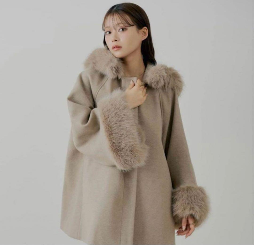 chico ファー付きフード襟マルチwayケープコート