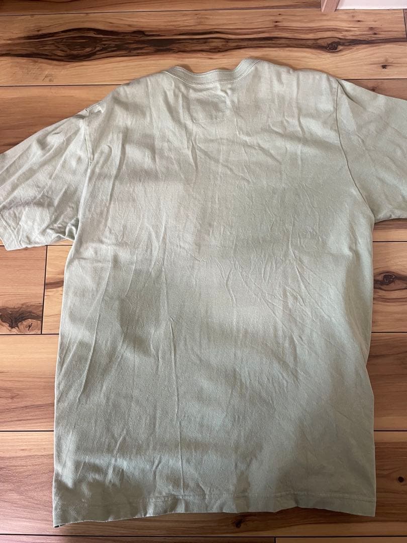 週末限定値下げ。sacai×Carhartt tシャツ　グリーン系