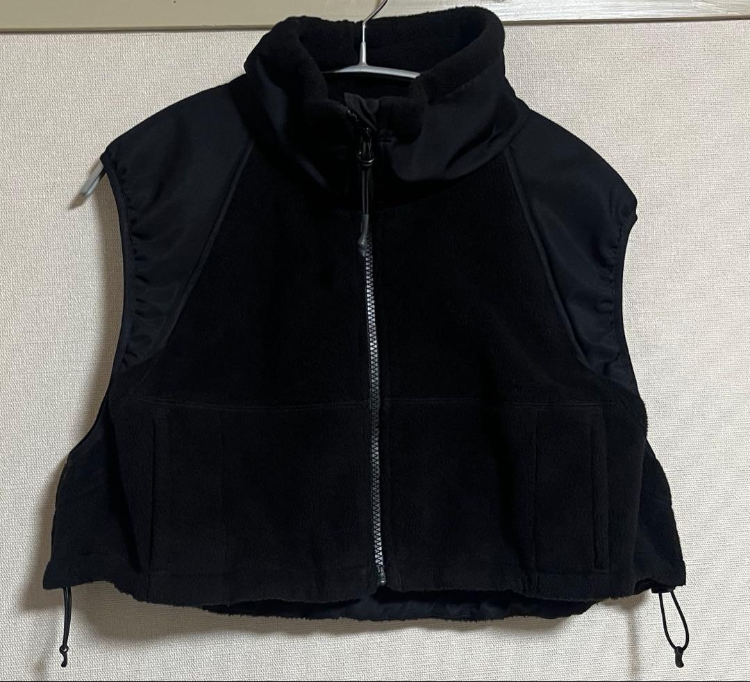 トップス HYKE 23AW fleece cropped vest