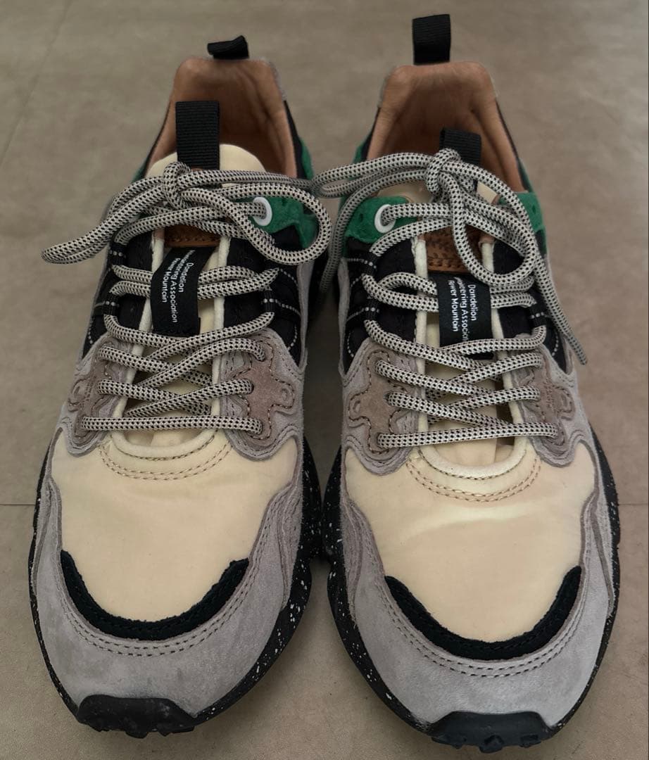 フラワーマウンテン　スニーカー　24cm