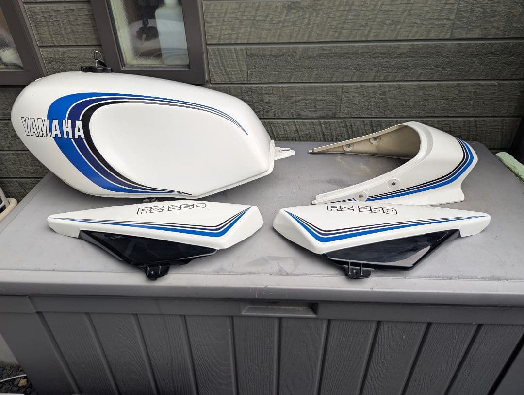 YAMAHA RZ250 タンクとカバーセット