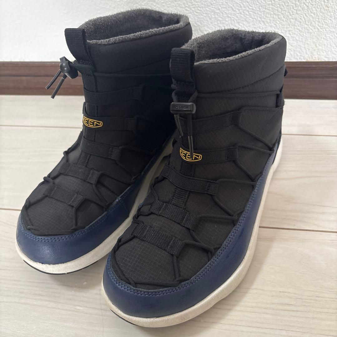 KEEN スノーブーツ ブラック/ネイビー