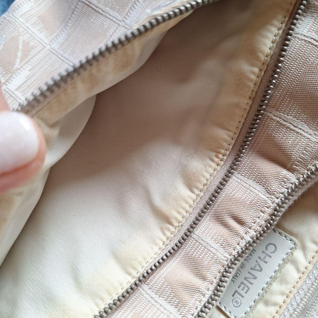 CHANELシャネル　トラベルラインショルダーバッグ　リュック