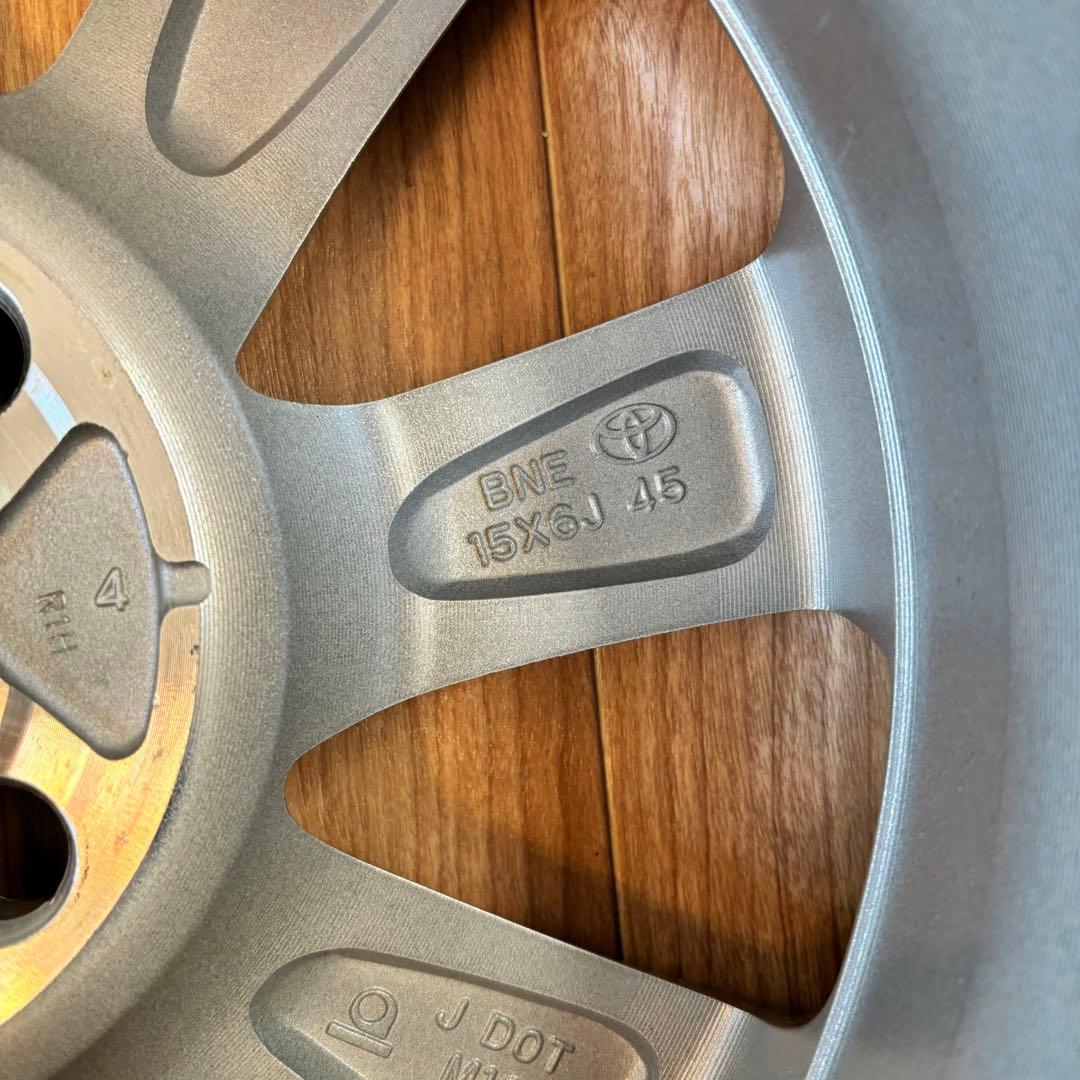 【新車外し品】トヨタ　アクアZ純正ホイール　15インチ