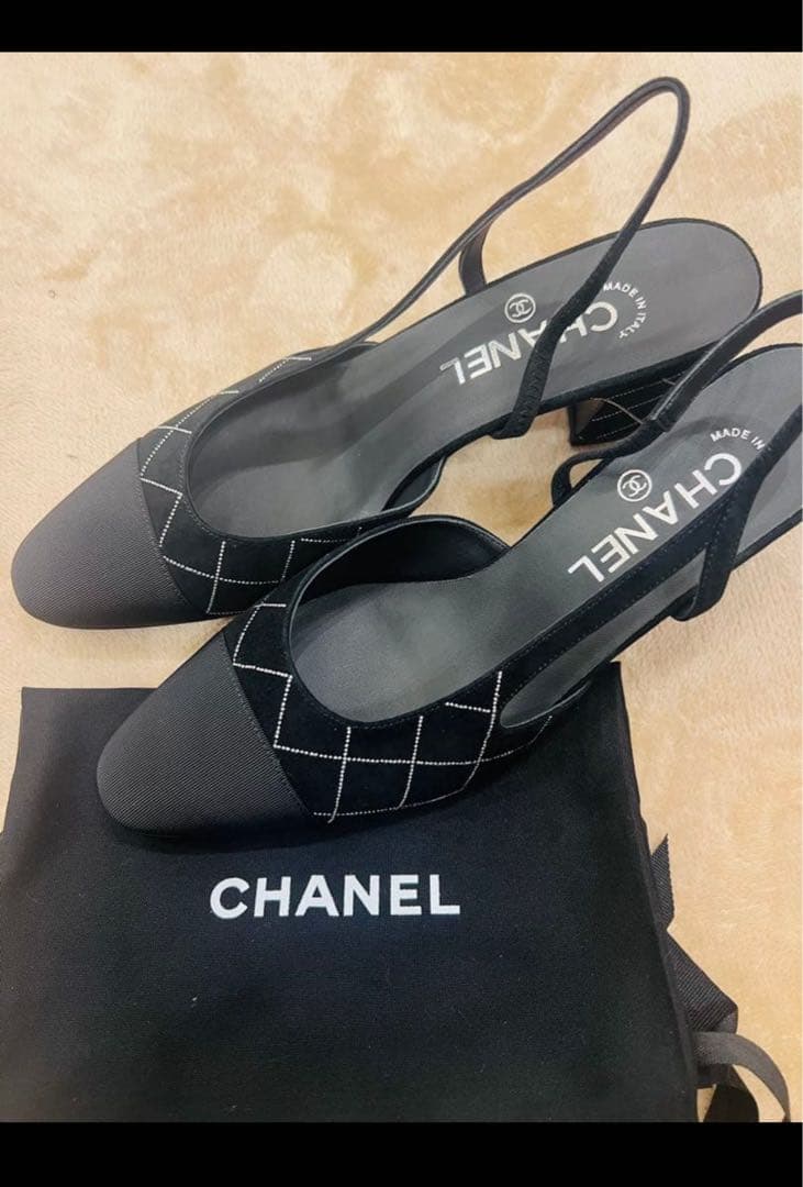 Roger Vivier フラットシューズ /シャネル2点まとめ