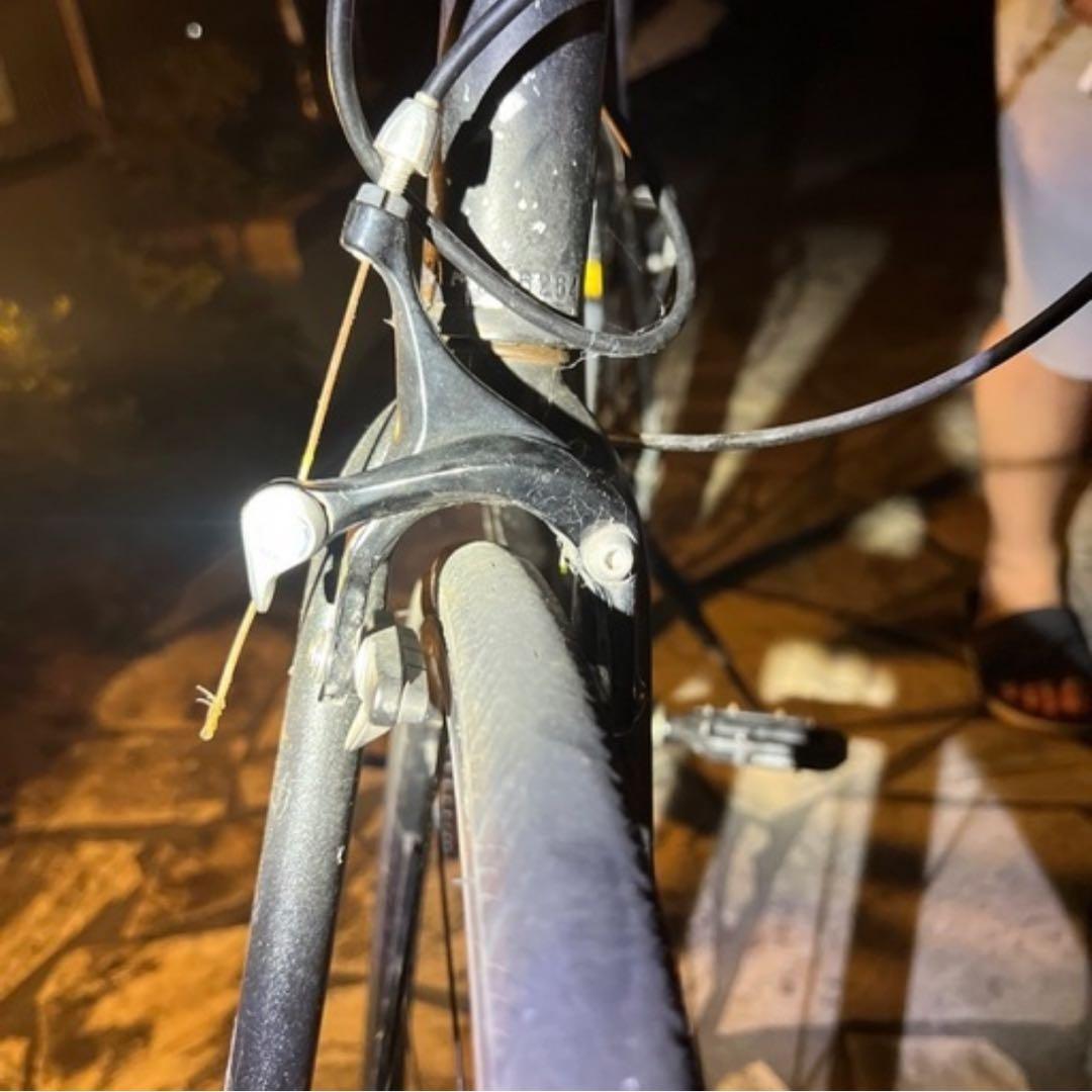 ロードバイクパーツ使用！rootsクロスバイク