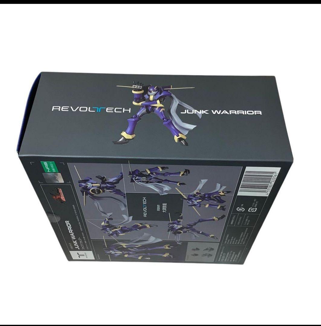 キャンドゥ 新品未開封　特典付き　リボルテック　ジャンク・ウォリアー