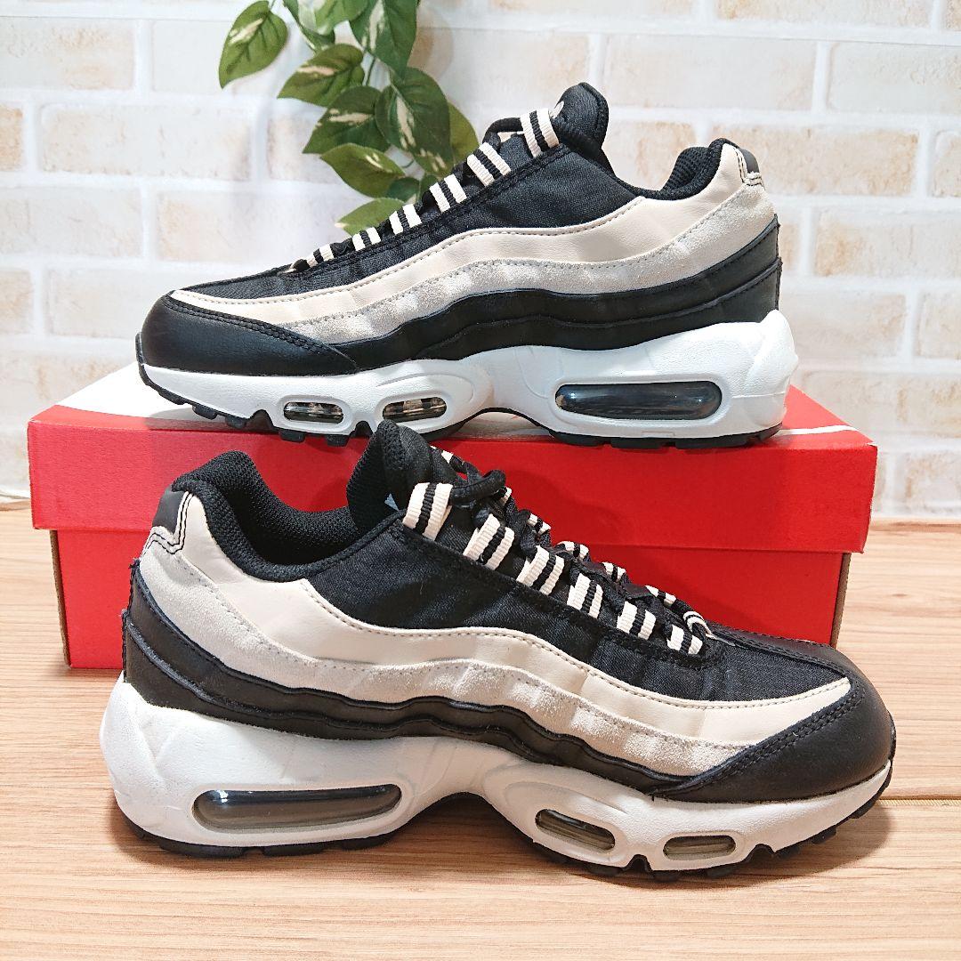 NIKE AIR MAX 95 エアマックス95 24cm CV8828-001