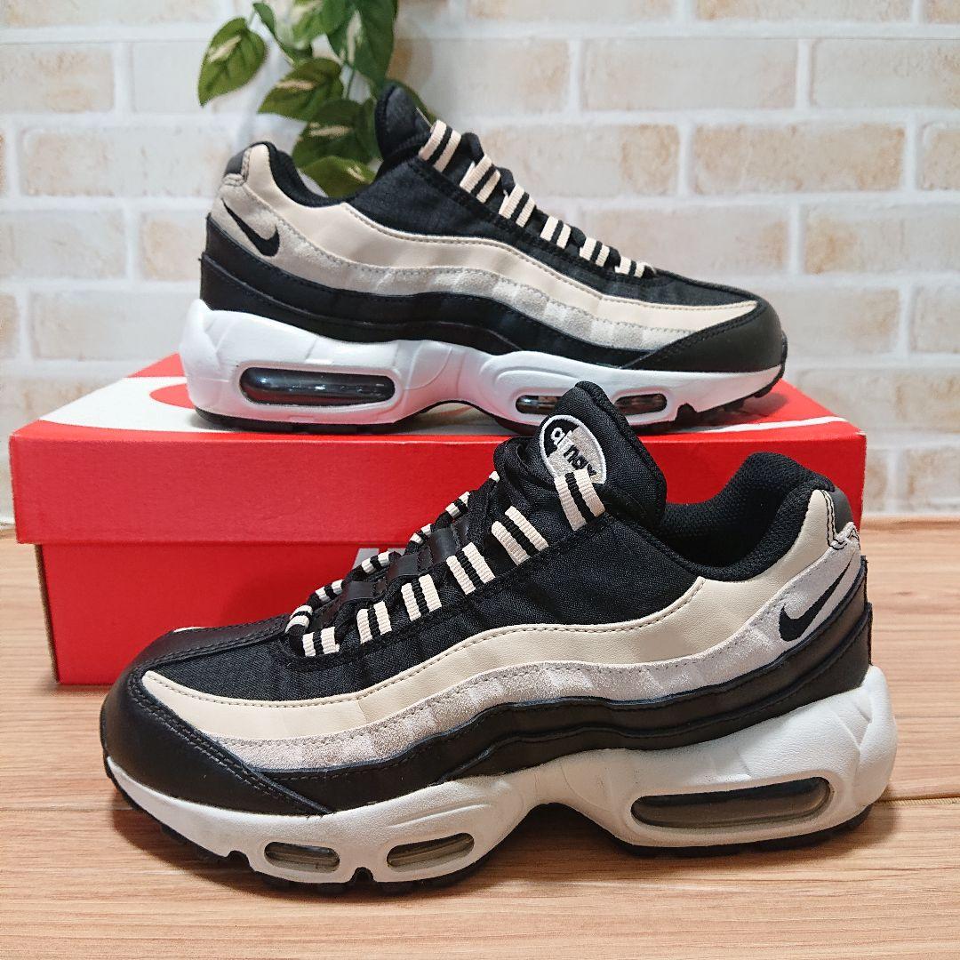 NIKE AIR MAX 95 エアマックス95 24cm CV8828-001
