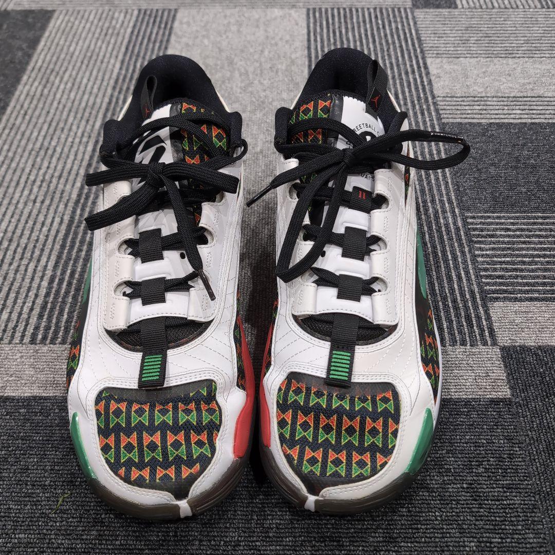 Jordan 23 シューズ(男性用) ホワイト/ブラック/レッド/グリーン