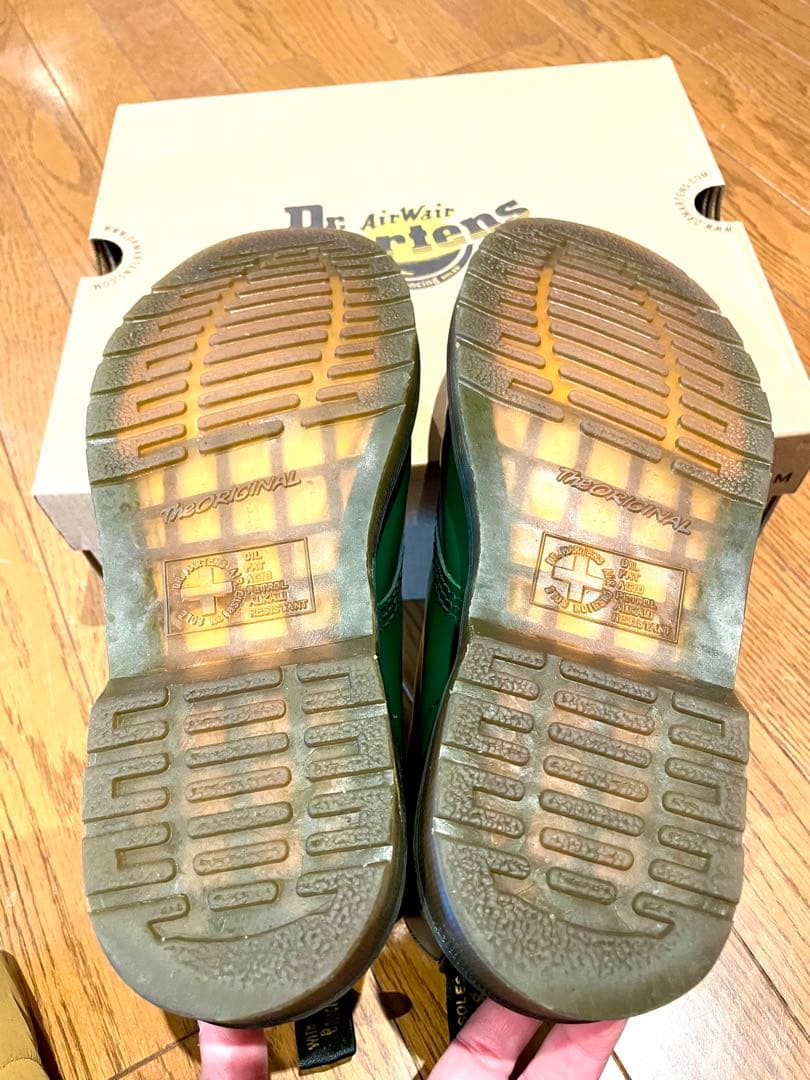 【美品】ドクターマーチン　緑色　UK8 26.5〜27.0