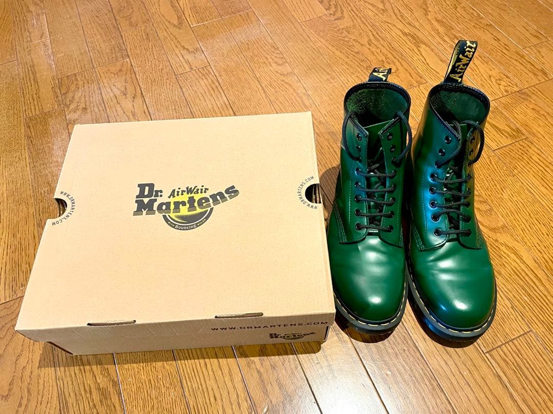【美品】ドクターマーチン　緑色　UK8 26.5〜27.0
