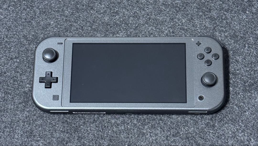 美品　Nintendo Switch Lite 本体　ポケモン　ケース付き