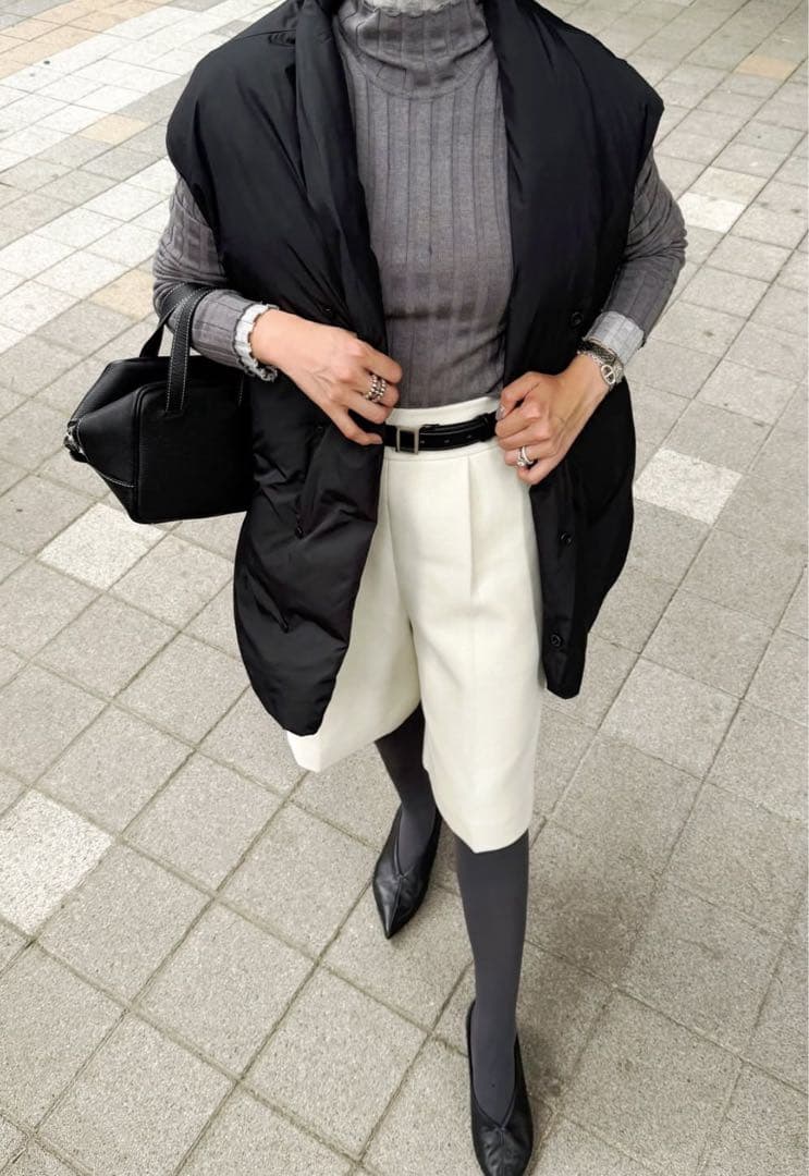 yonfa ヨンファ　バミューダパンツ　ミルク　パンツ