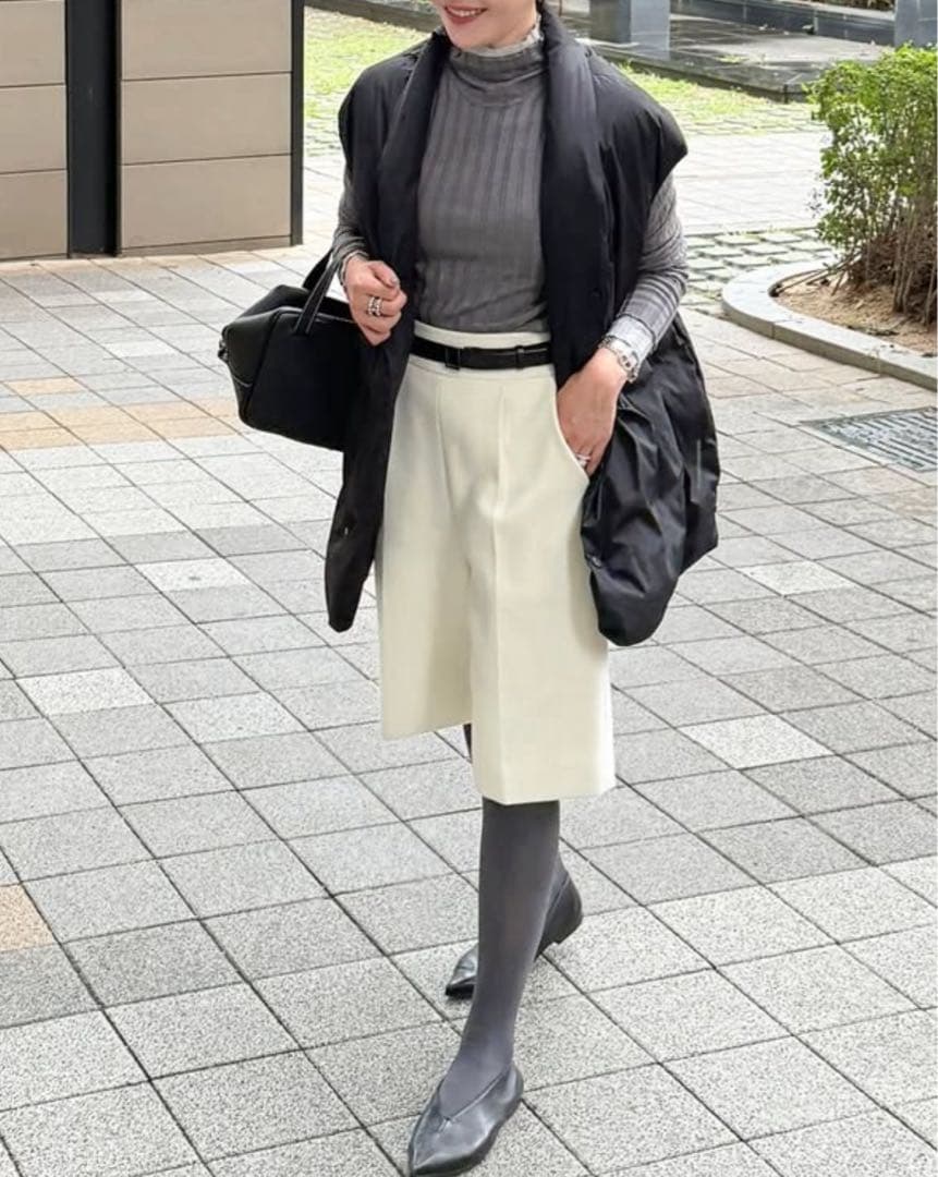 yonfa ヨンファ　バミューダパンツ　ミルク　パンツ