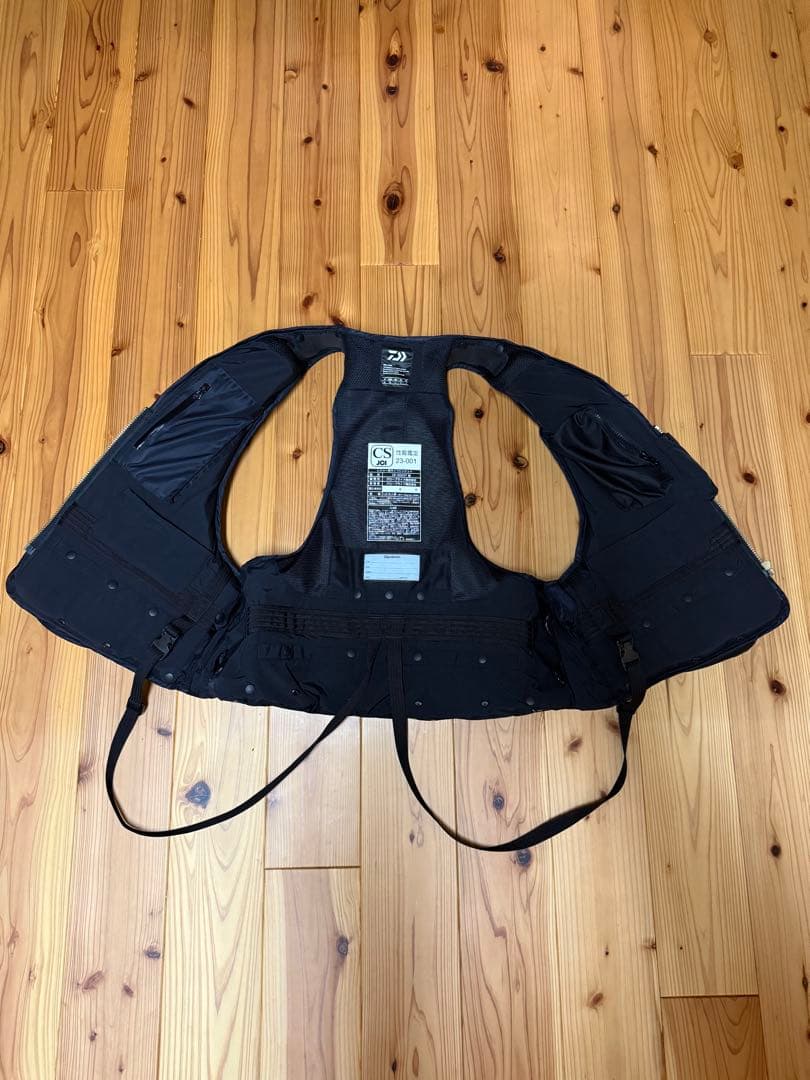 Daiwa トーナメント　フローティングベスト　DF3023T サイズXL