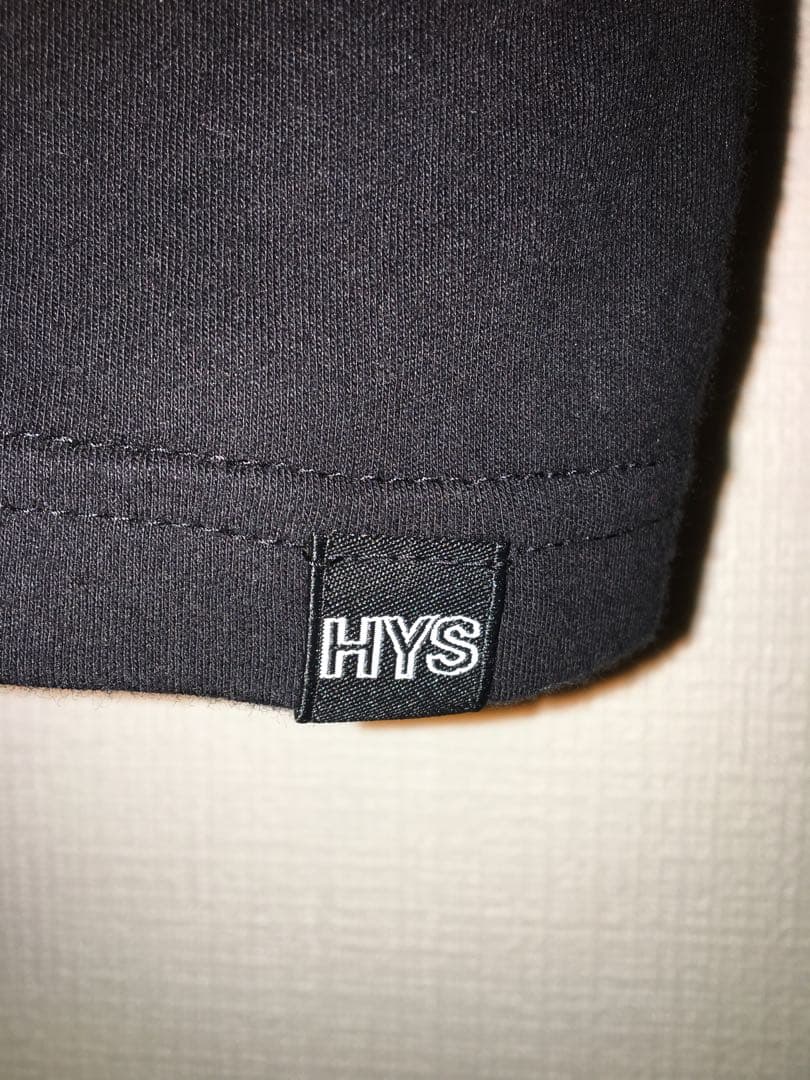 SKELETON HANDS チビTシャツ