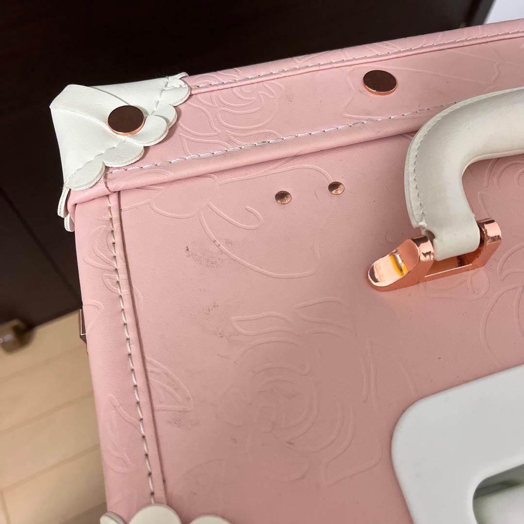 uniwalker キャリーケース ピンク　かわいい Mサイズ エンボス