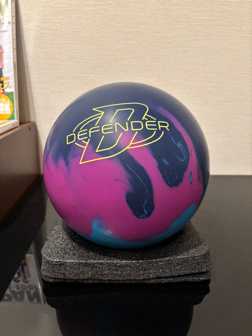 【新品未使用品】Brunswick Defender ボウリングボール 14p3