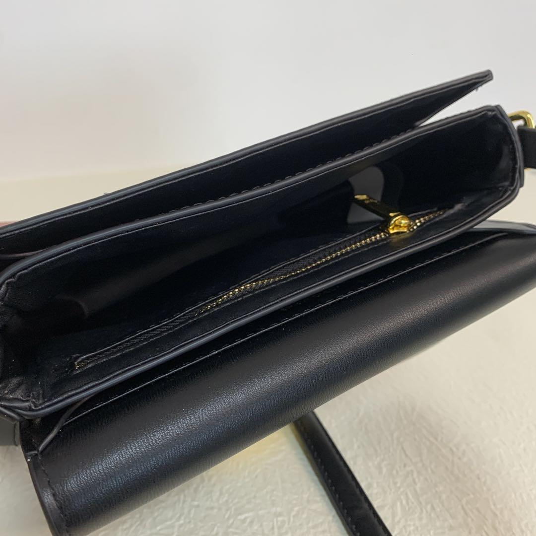 CELINE トリオンフ ティーン ショルダーバッグ