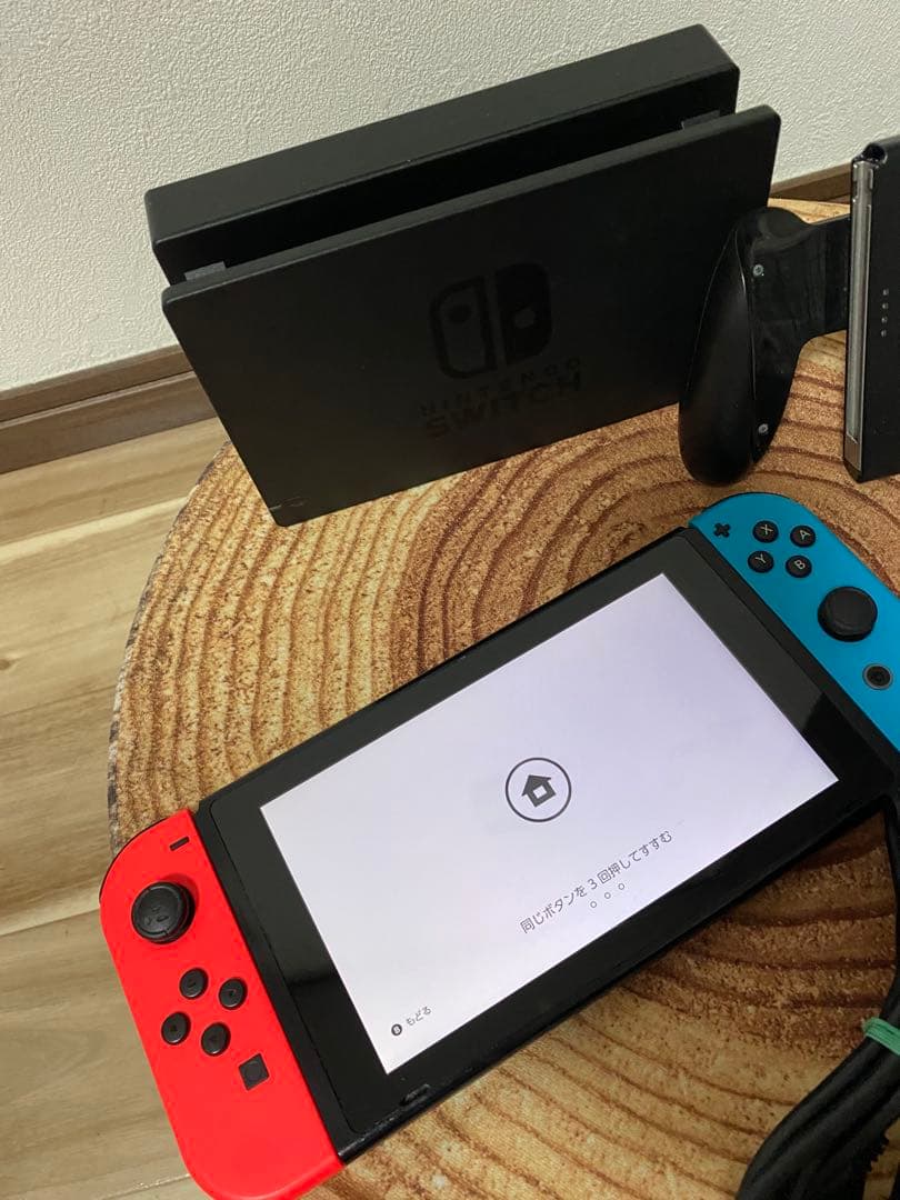 Nintendo Switch ニンテンドースイッチ本体　ネオン 箱無し ②