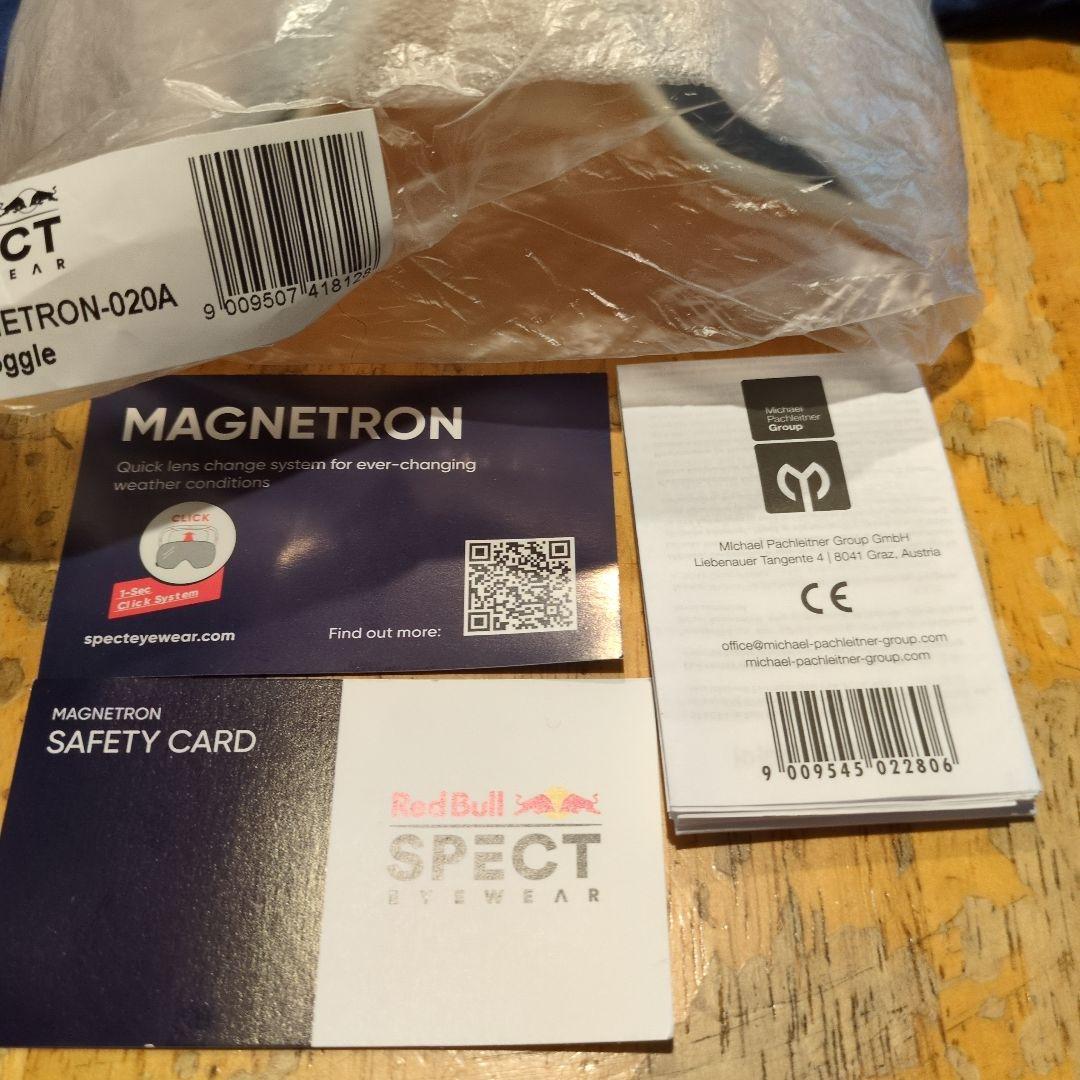 Red Bull SPECT Eyewear ゴーグル