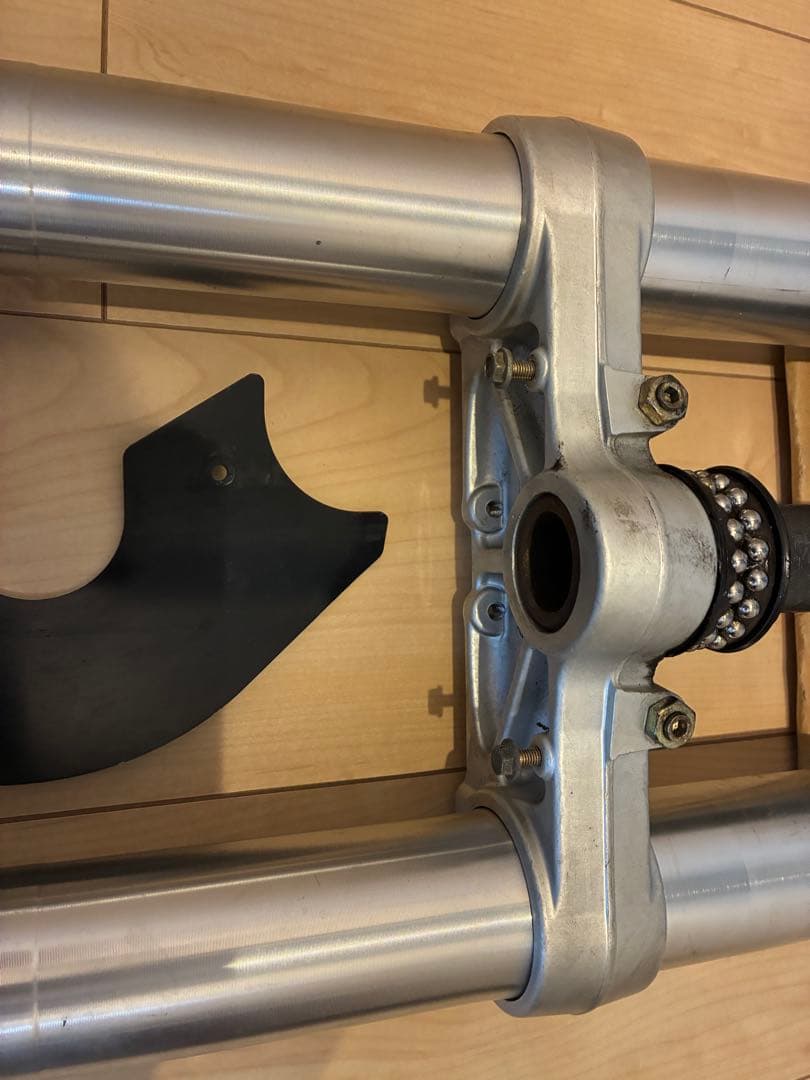 ドゥカティ モンスター S4 フロントフォーク