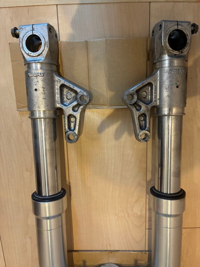 ドゥカティ モンスター S4 フロントフォーク