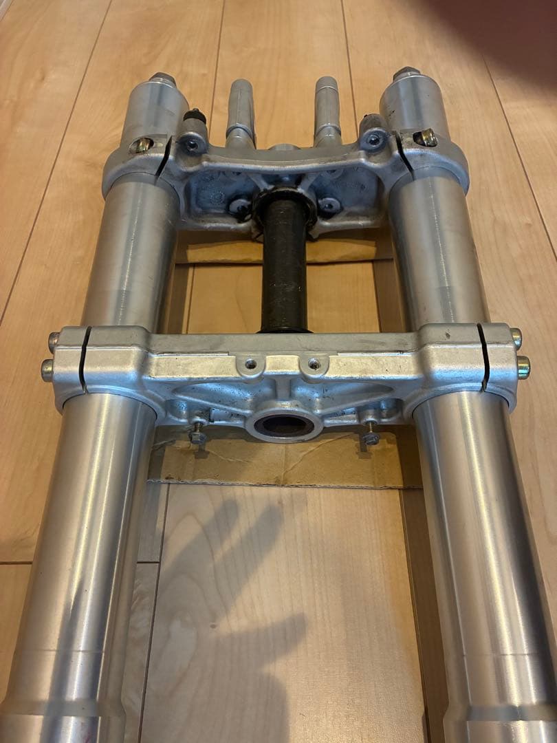 ドゥカティ モンスター S4 フロントフォーク