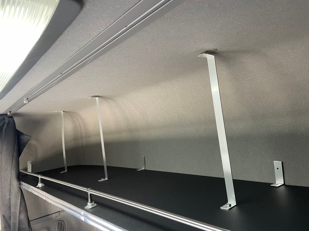 りょんちー‼️UDクオン　オーバーヘッドコンソール　寝台