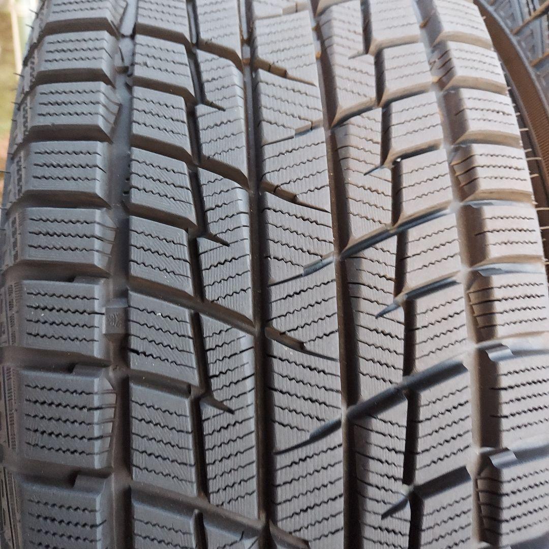 スタッドレスタイヤホイールセット カローラクロス