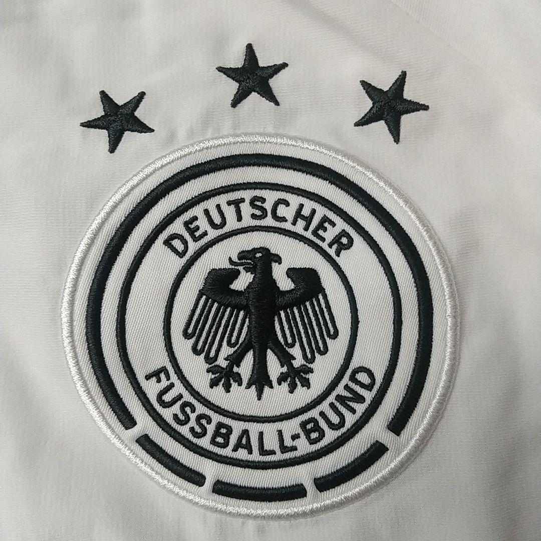 人気☆アディダス ドイツ代表 刺繍ロゴ エンブレム トラックジャケット M