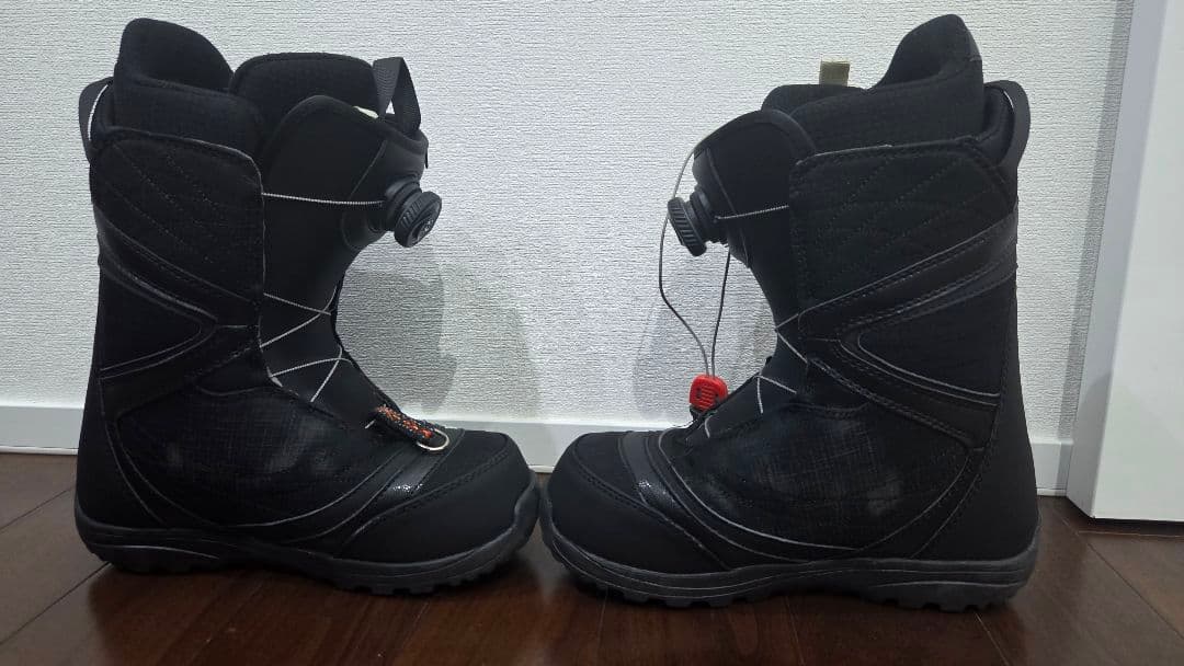 ​【BURTONセット】FEATHER 144cm ＆ ブーツ25cm