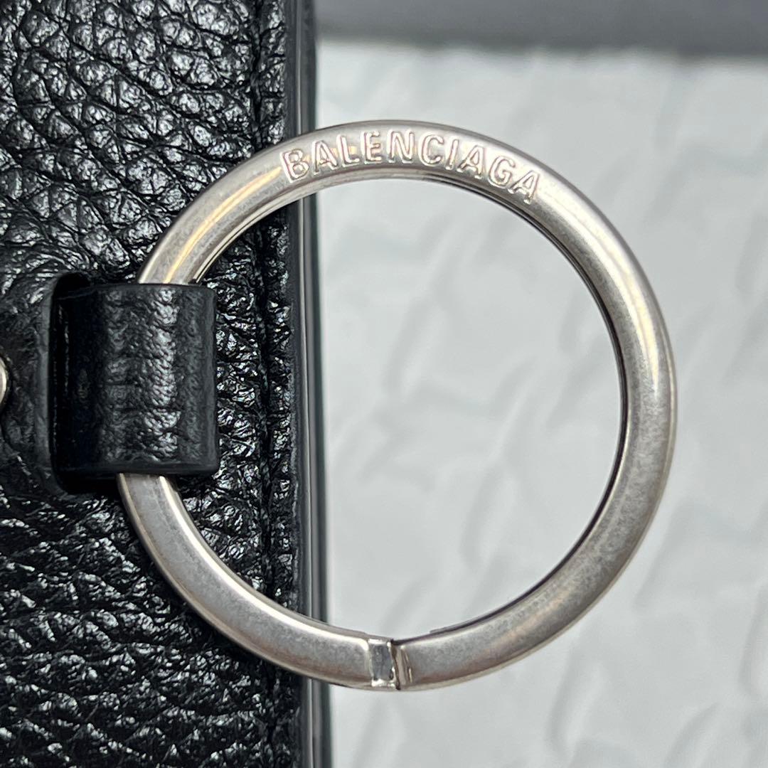 ✨ほぼ未使用品✨BALENCIAGA バレンシアガ エブリデイ　６連キーケース