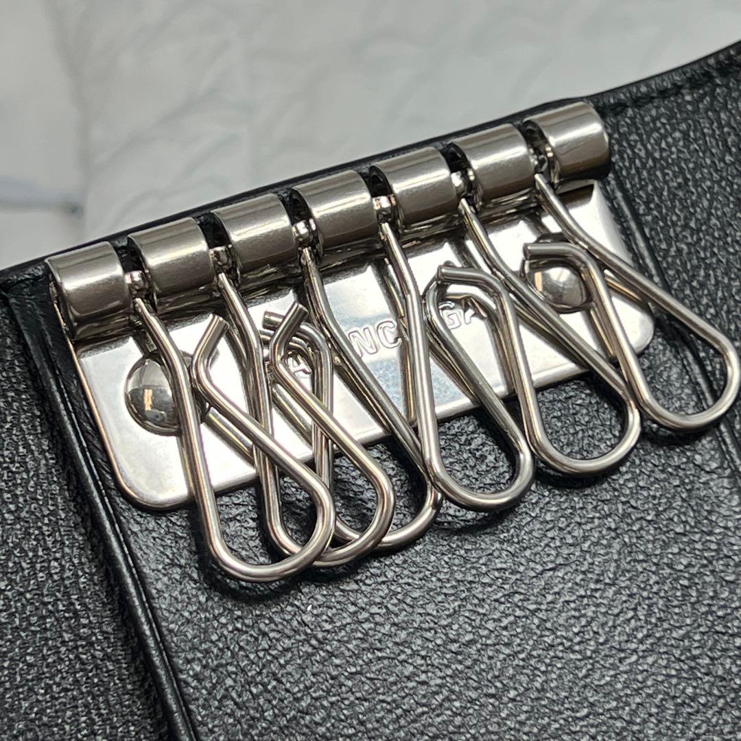 ✨ほぼ未使用品✨BALENCIAGA バレンシアガ エブリデイ　６連キーケース