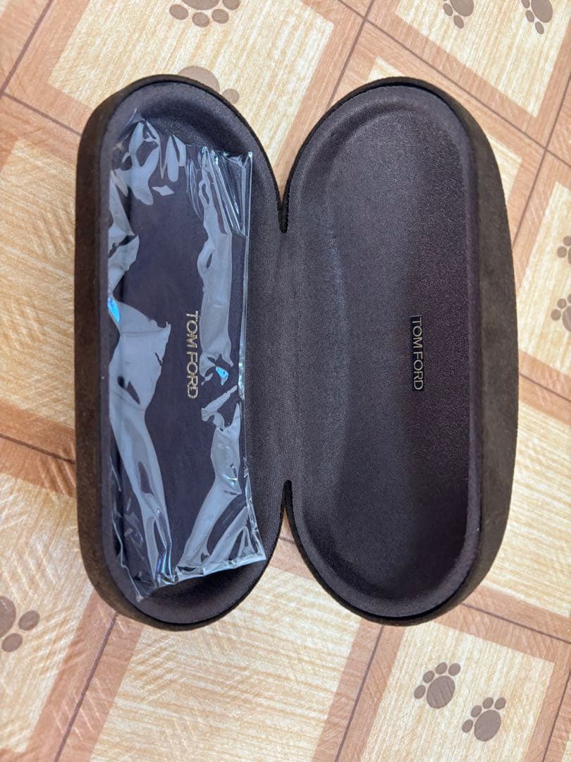 未使用 トムフォード サングラス TF1130-K ECO 01A 付属品完備