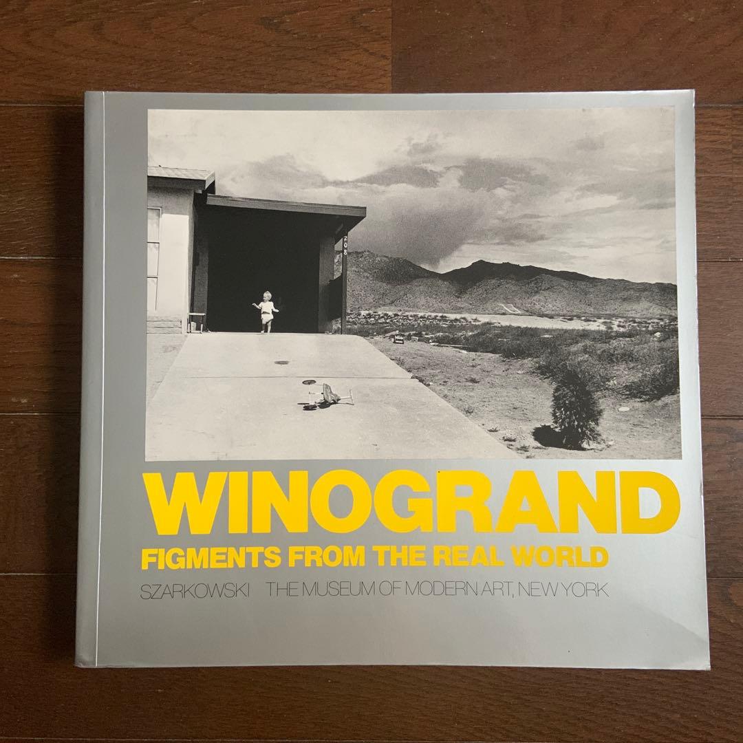アート・デザイン・音楽 WINOGRAND FIGMENTS FROM THE REAL WORLD