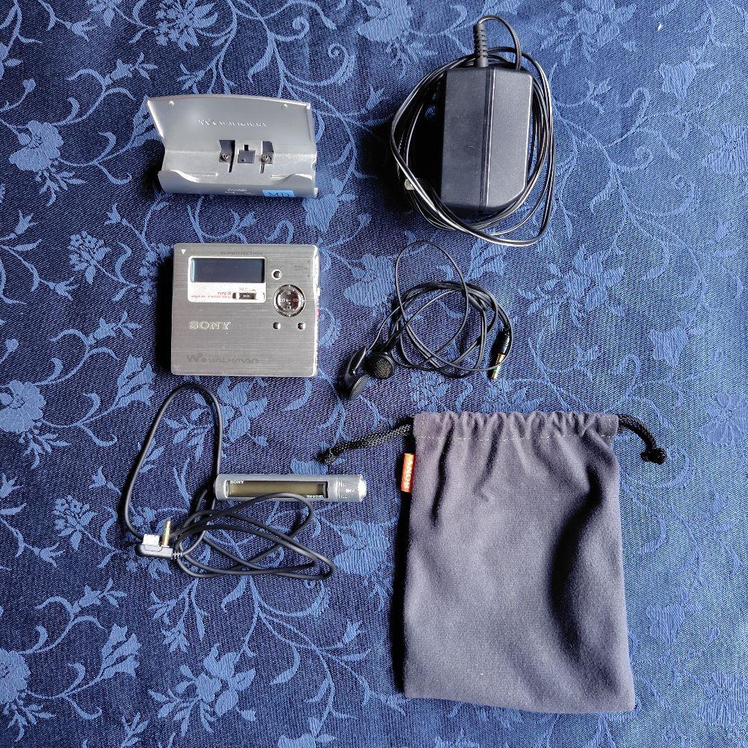 SONY 録音再生MDウォークマン MZ-R909 シルバー