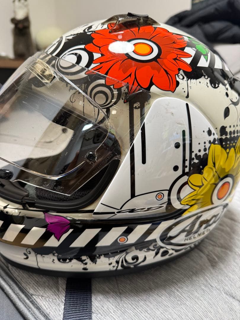 Arai Quantum-J フルフェイスヘルメット