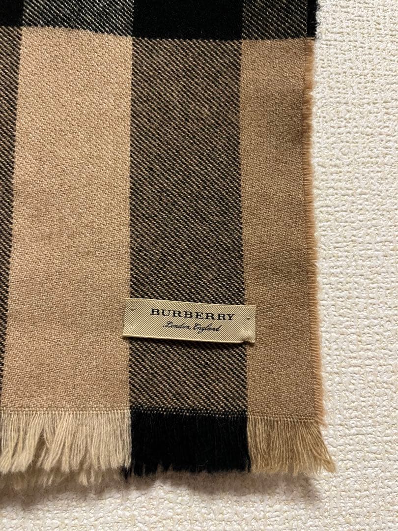 BURBERRY　バーバリー　マフラー　カシミア38％　ウール 62% 美品
