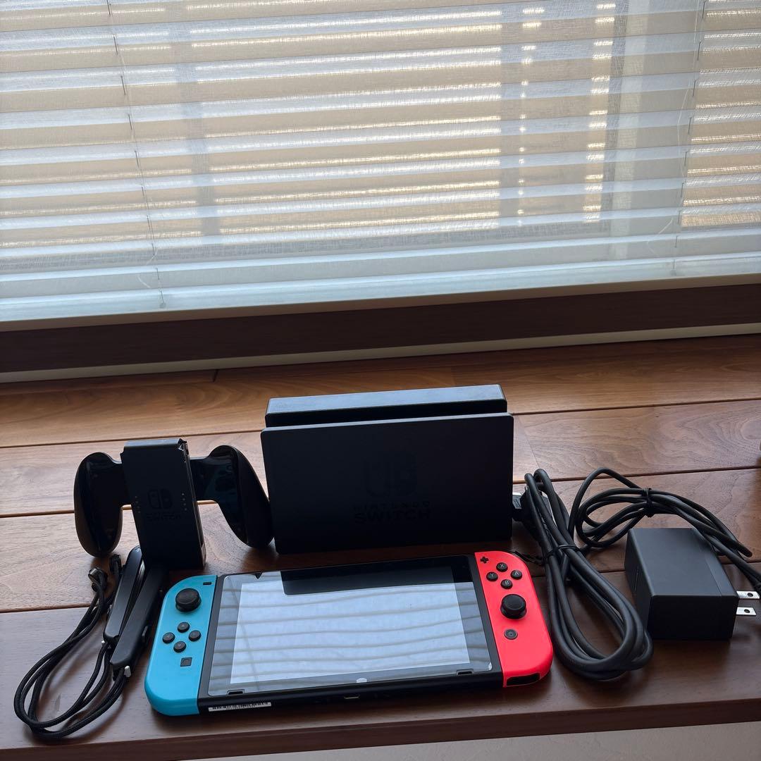 お値下げ⭐︎Nintendo Switch本体 ネオンカラー 箱無し 付属品完備