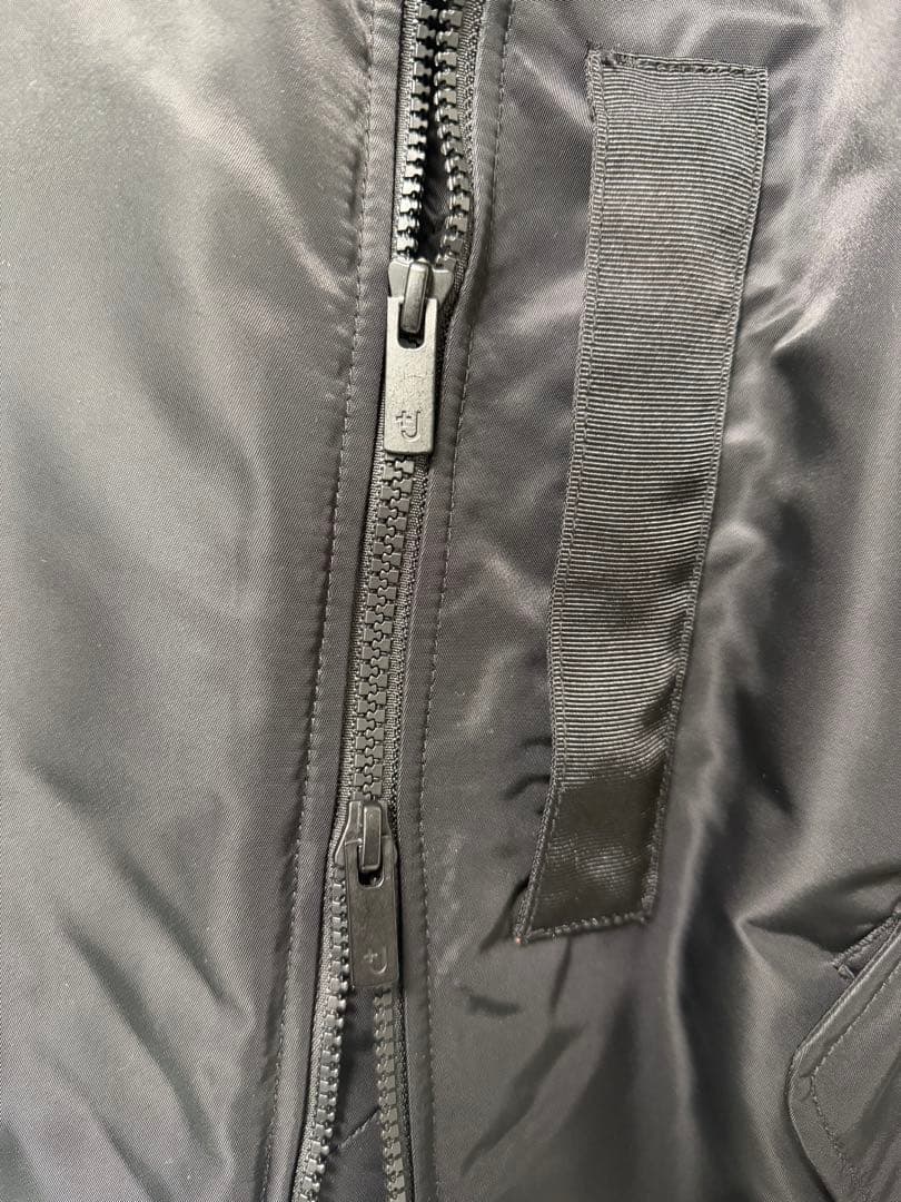 UNIQLO+Jブラック MA-1 フライトジャケット