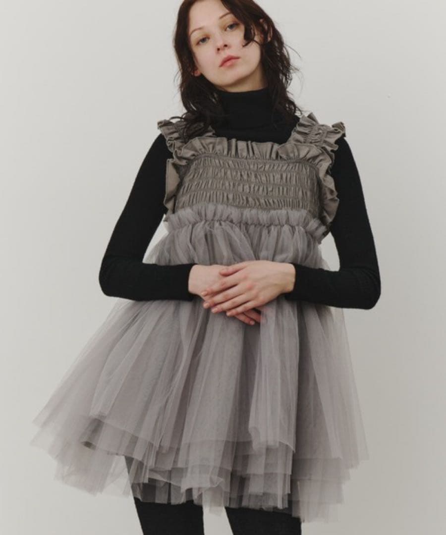 PERNA チュールギャザーキャミソール