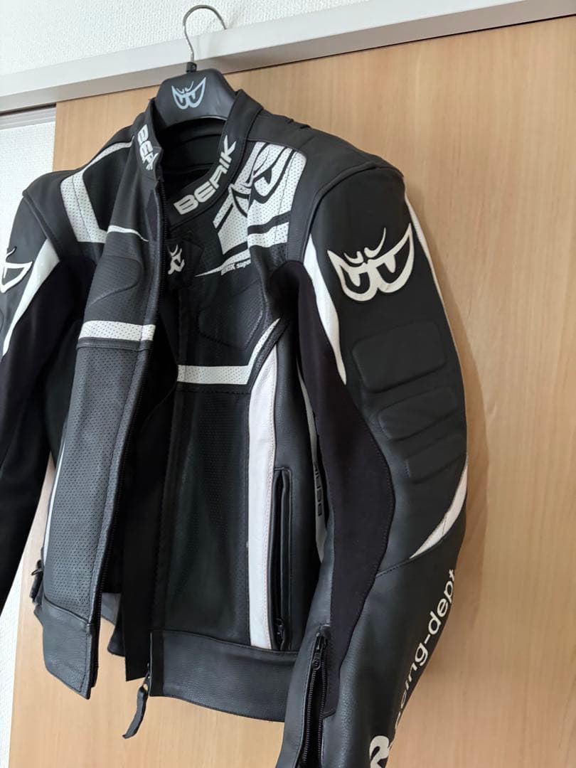 BERIK RACE-DEP 2.0 ジャケット 52