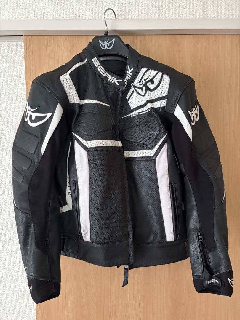 BERIK RACE-DEP 2.0 ジャケット 52