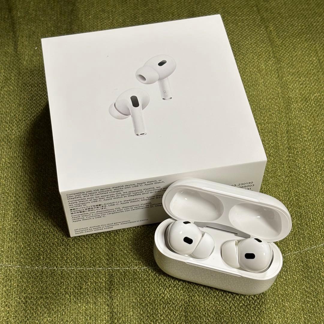 【美品】Airpods Pro 2 第二世代 イヤホン Apple
